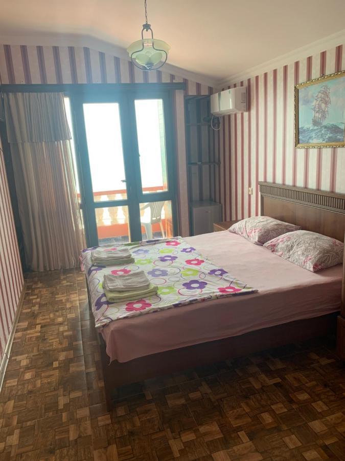Guest House Rusalka コブレチ エクステリア 写真
