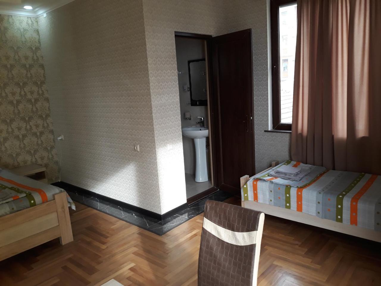 Guest House Rusalka コブレチ エクステリア 写真